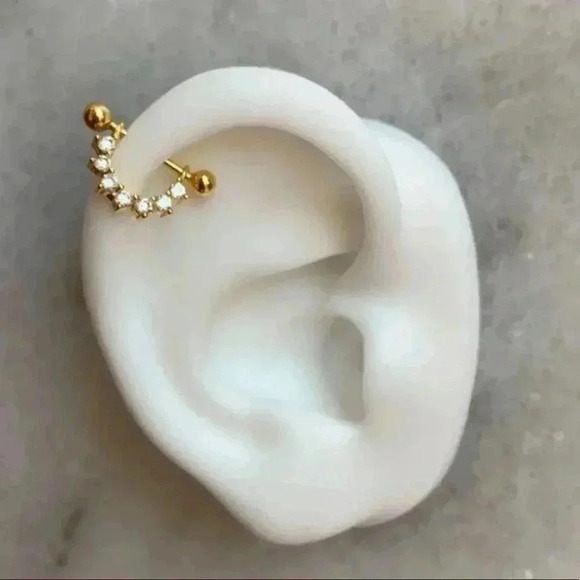 Modest Lu Jewelry - COPY - COPY - COPY - COPY - Crystal Micro-Inlaid U-Shaped Bar Cartilage Earring